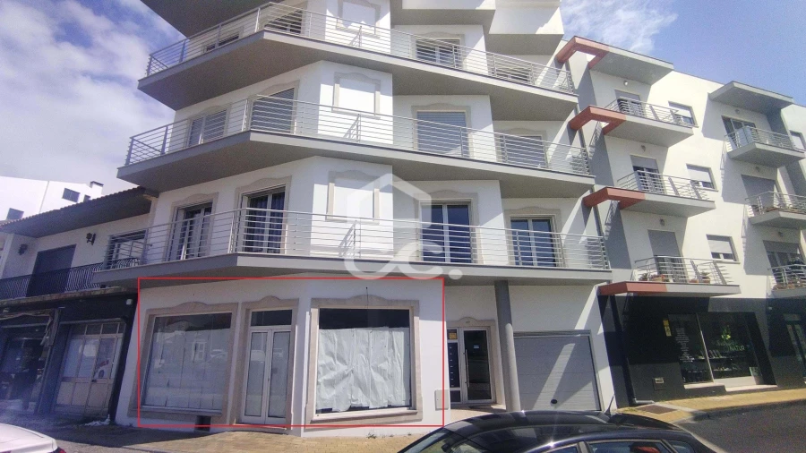 Negócio para Arrendamento em Pataias e Martingança