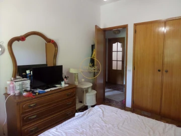 Moradia T6 para Venda em Loule (São Clemente)