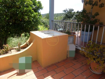 Moradia T6 para Venda em Loule (São Clemente)