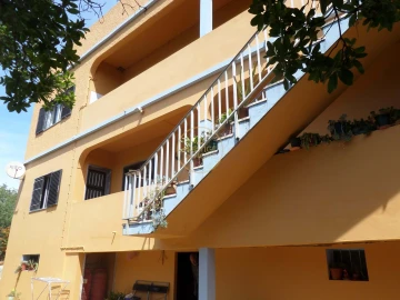 Moradia T6 para Venda em Loule (São Clemente)