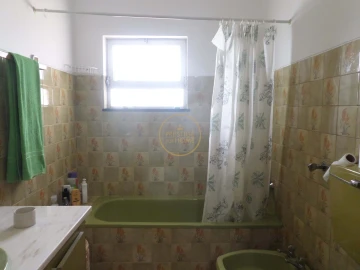 Moradia T6 para Venda em Loule (São Clemente)