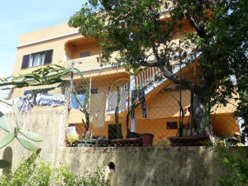 Moradia T6 para Venda em Loule (São Clemente)