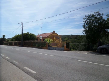 Moradia T6 para Venda em Loule (São Clemente)