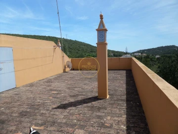 Moradia T6 para Venda em Loule (São Clemente)