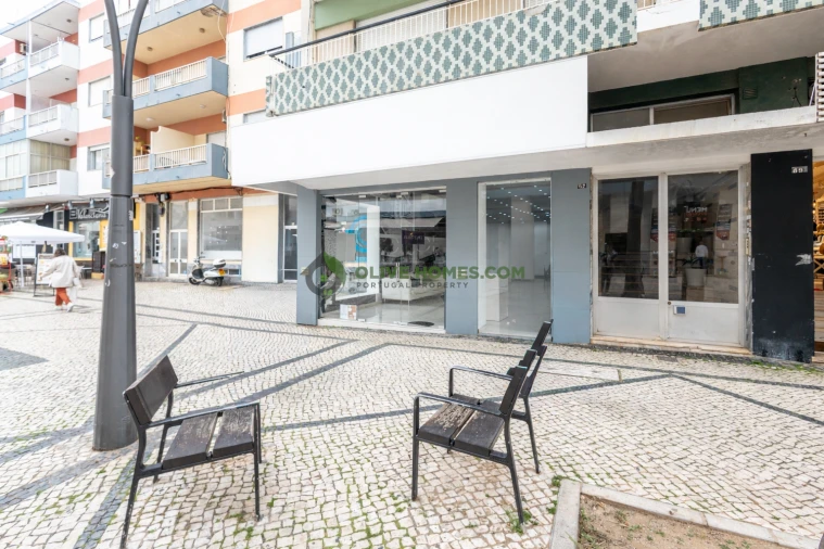 Negócio para Venda em Quarteira Foto 14