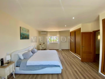 Moradia T3 para Venda em Albufeira e Olhos de Água