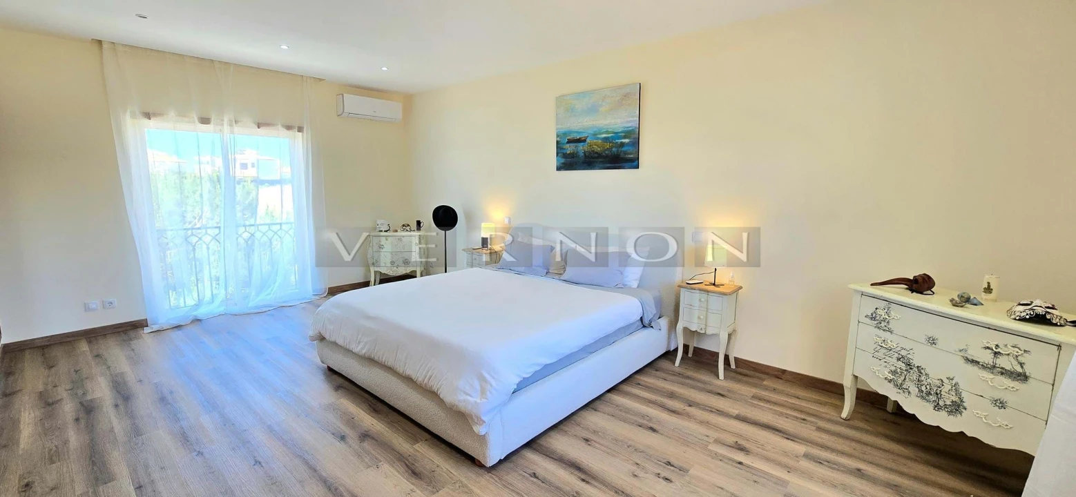 Moradia T3 para Venda em Albufeira e Olhos de Água Foto 37
