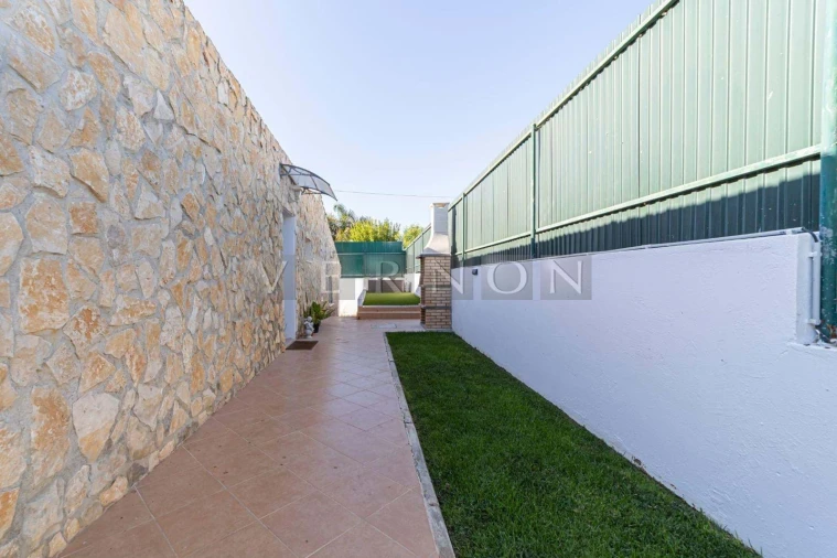 Moradia T3 para Venda em Albufeira e Olhos de Água Foto 62