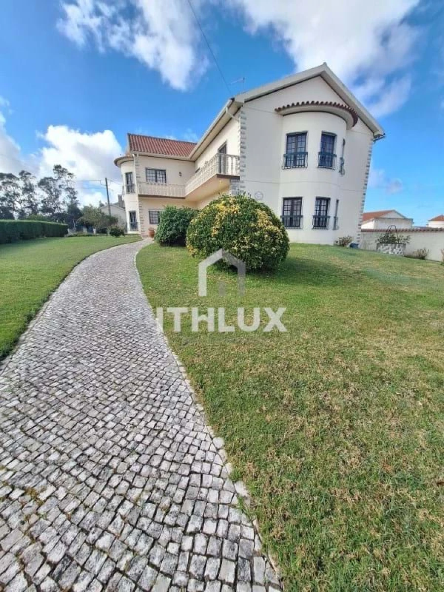 Moradia T5 para Venda em Caldas da Rainha - Santo Onofre e Serra do Bouro Foto 32