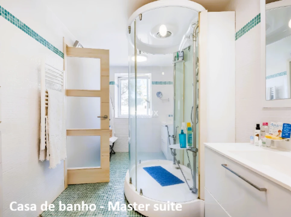 Quinta T3 para Venda em Assunção, Ajuda, Salvador e Santo Ildefonso Foto 32