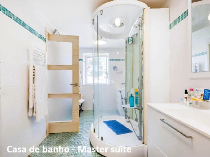 Quinta T3 para Venda em Assunção, Ajuda, Salvador e Santo Ildefonso Foto 32