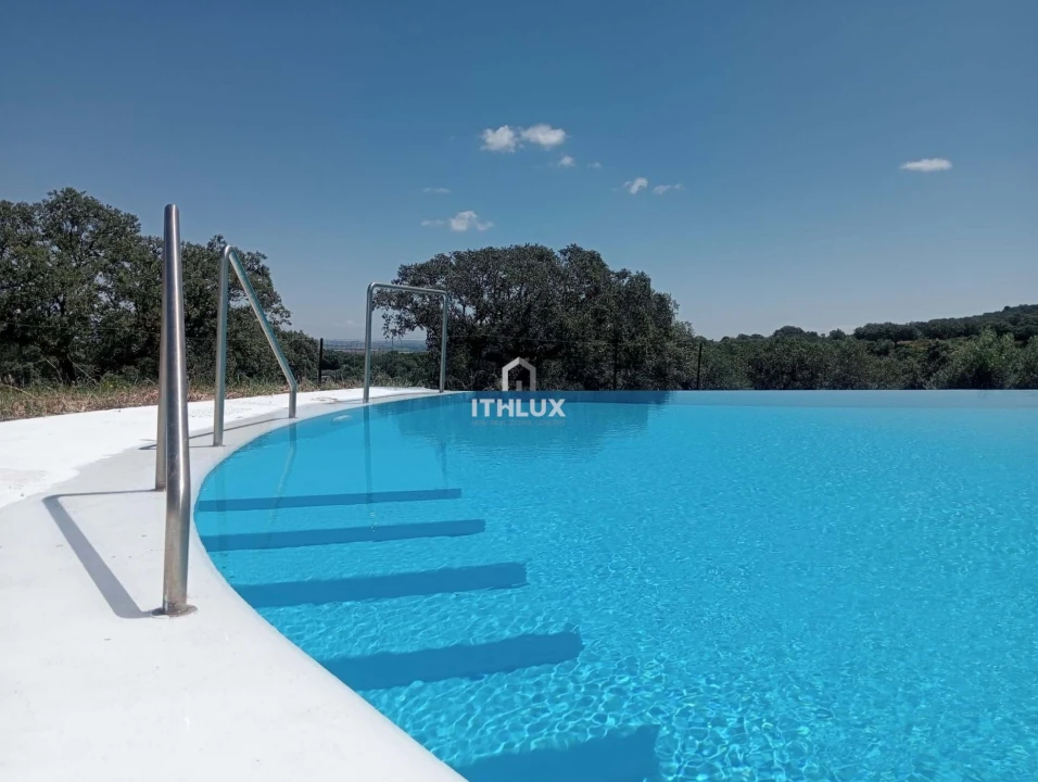 Quinta T3 para Venda em Assunção, Ajuda, Salvador e Santo Ildefonso Foto 38