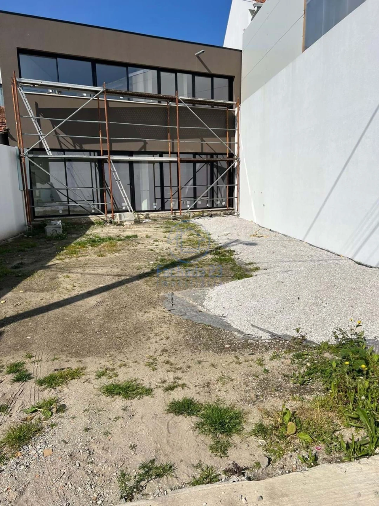 Moradia T2 para Venda em Rio Tinto Foto 1