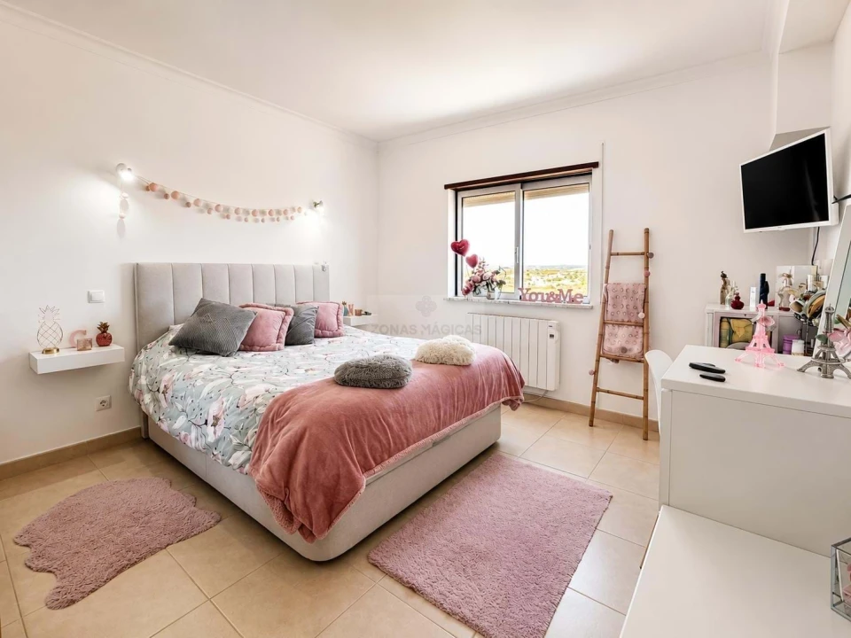 Apartamento T3 para Venda em Lagos (São Sebastião e Santa Maria) Foto 1