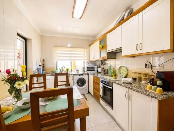 Apartamento T3 para Venda em Lagos (São Sebastião e Santa Maria)