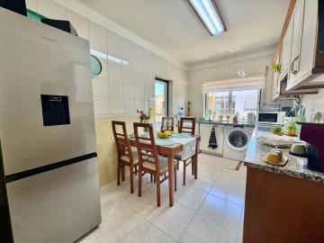 Apartamento T3 para Venda em Lagos (São Sebastião e Santa Maria)