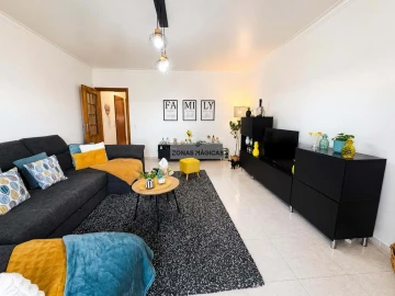 Apartamento T3 para Venda em Lagos (São Sebastião e Santa Maria)