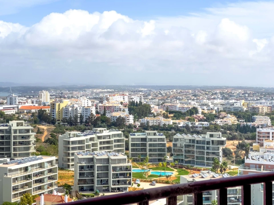 Apartamento T1 para Venda em Portimão Foto 12