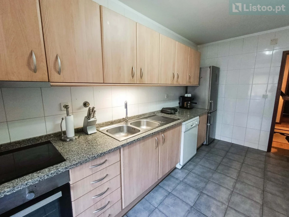 Apartamento T3 para Venda em Santa Marinha e São Pedro da Afurada Foto 6