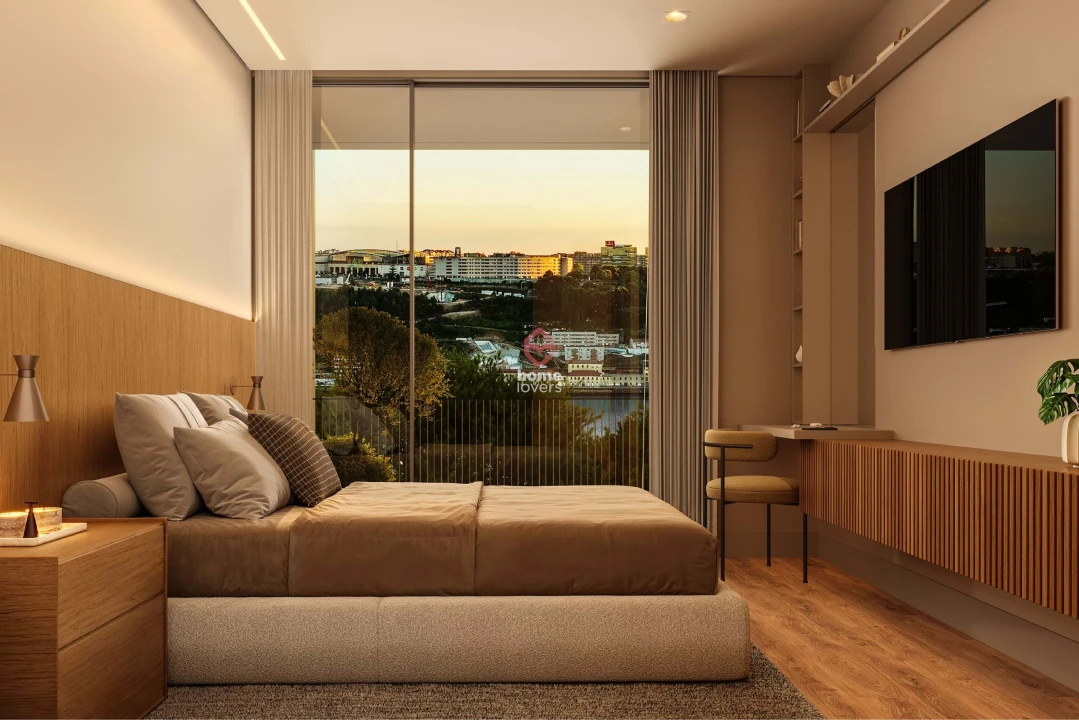 Apartamento T4 para Venda em Lordelo do Ouro e Massarelos Foto 6