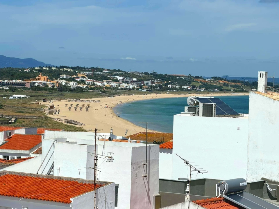 Moradia T1 para Venda em Lagos (São Sebastião e Santa Maria) Foto 1