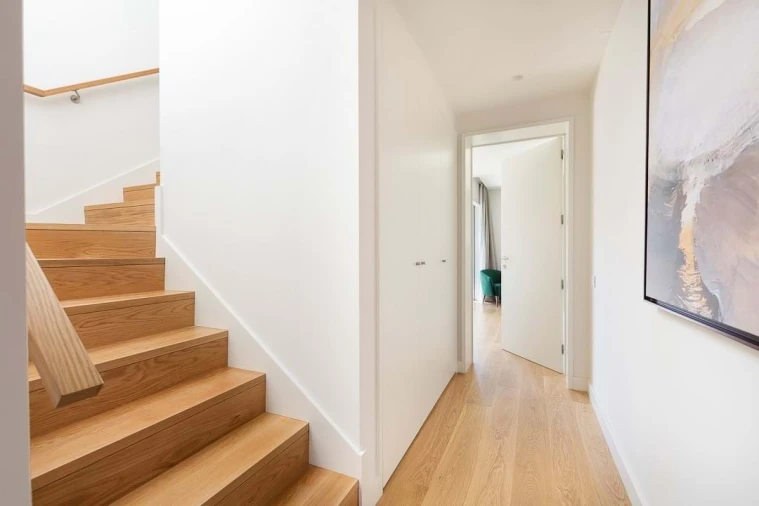 Apartamento T4 para Venda em Alcabideche Foto 24