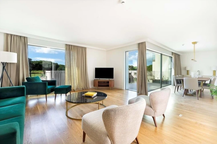 Apartamento T4 para Venda em Alcabideche Foto 11