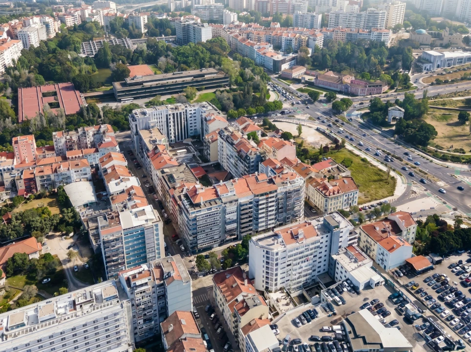 Apartamento T3 para Venda em Avenidas Novas Foto 33