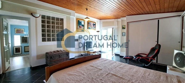 Moradia T7 para Venda em Ferragudo