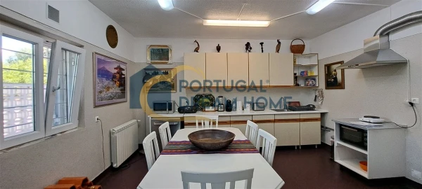 Moradia T7 para Venda em Ferragudo