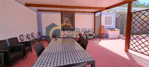 Moradia T7 para Venda em Ferragudo