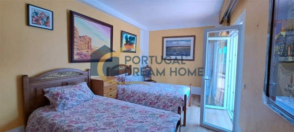 Moradia T7 para Venda em Ferragudo