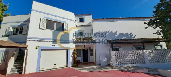 Moradia T7 para Venda em Ferragudo