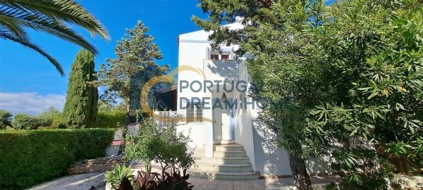 Moradia T7 para Venda em Ferragudo