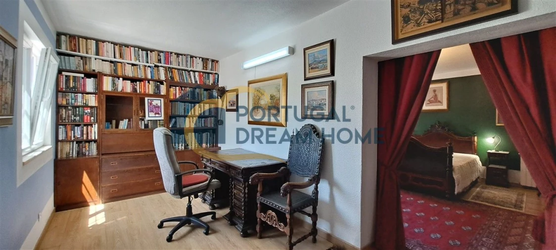 Moradia T7 para Venda em Ferragudo Foto 70