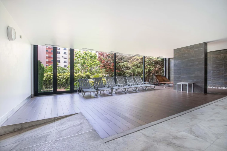 Apartamento T4 para Venda em Alvalade Foto 38