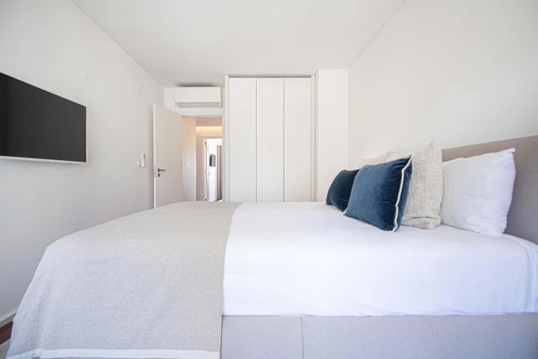 Apartamento T4 para Venda em Alvalade Foto 32