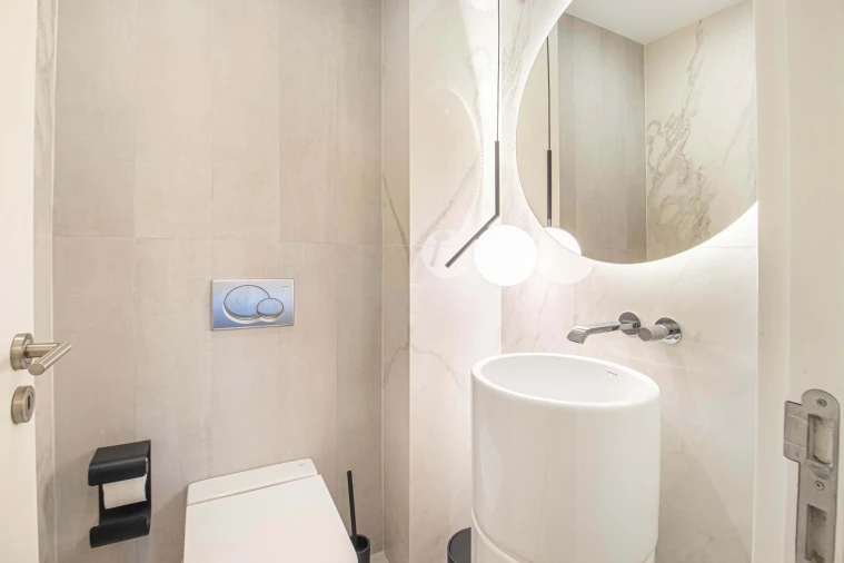 Apartamento T4 para Venda em Alvalade Foto 18