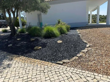 Moradia T4 para Venda em Loule (São Clemente)