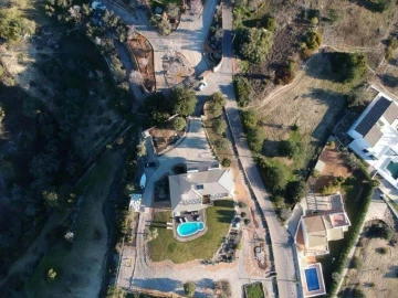 Moradia T4 para Venda em Loule (São Clemente)