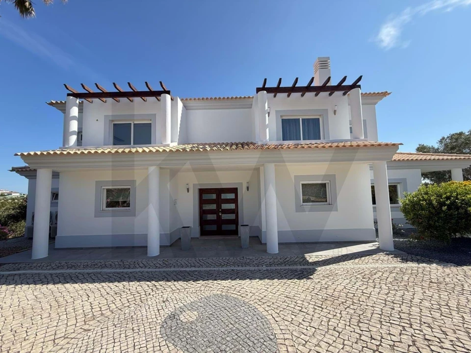 Moradia T4 para Venda em Loule (São Clemente) Foto 1