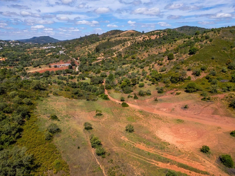 Terreno para Venda em Salir Foto 15