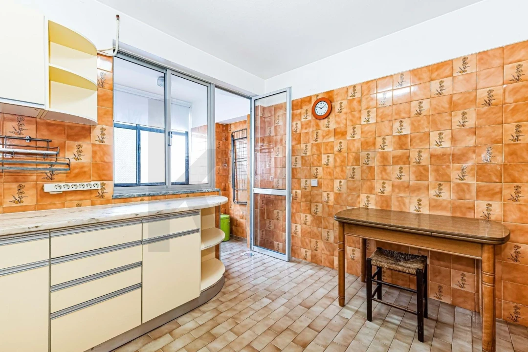 Apartamento T3 para Venda em Silves Foto 6