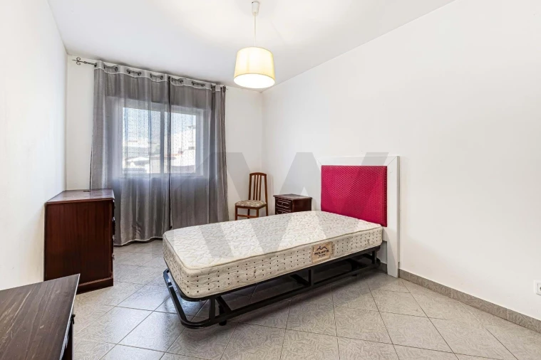 Apartamento T3 para Venda em Silves Foto 19