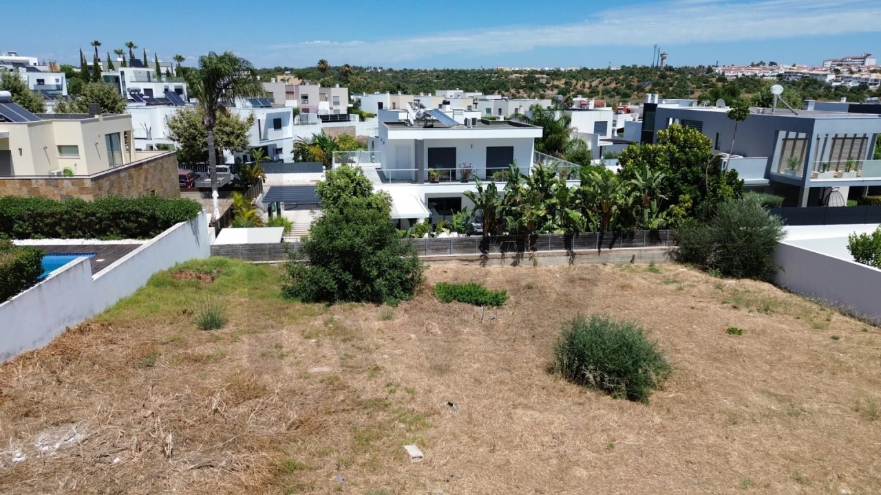 Terreno para Venda em Silves Foto 14