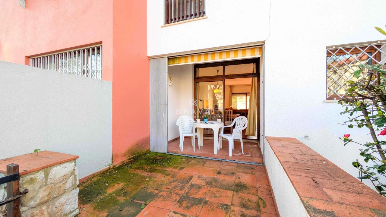 Apartamento T2 para Venda em Quarteira Foto 21