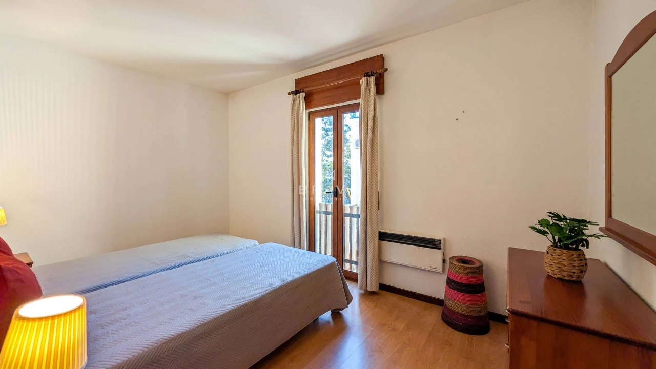 Apartamento T2 para Venda em Quarteira Foto 26
