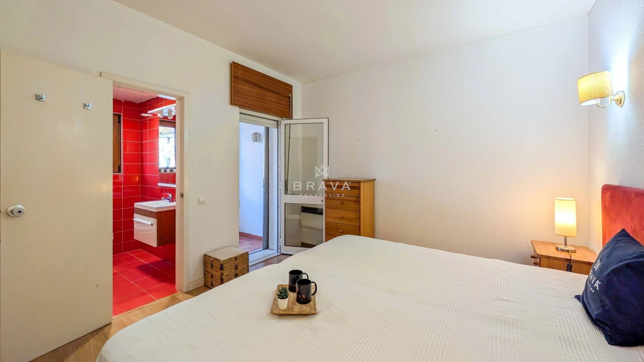Apartamento T2 para Venda em Quarteira Foto 35