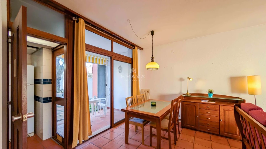 Apartamento T2 para Venda em Quarteira Foto 9