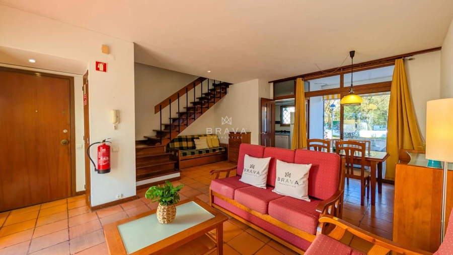 Apartamento T2 para Venda em Quarteira Foto 2